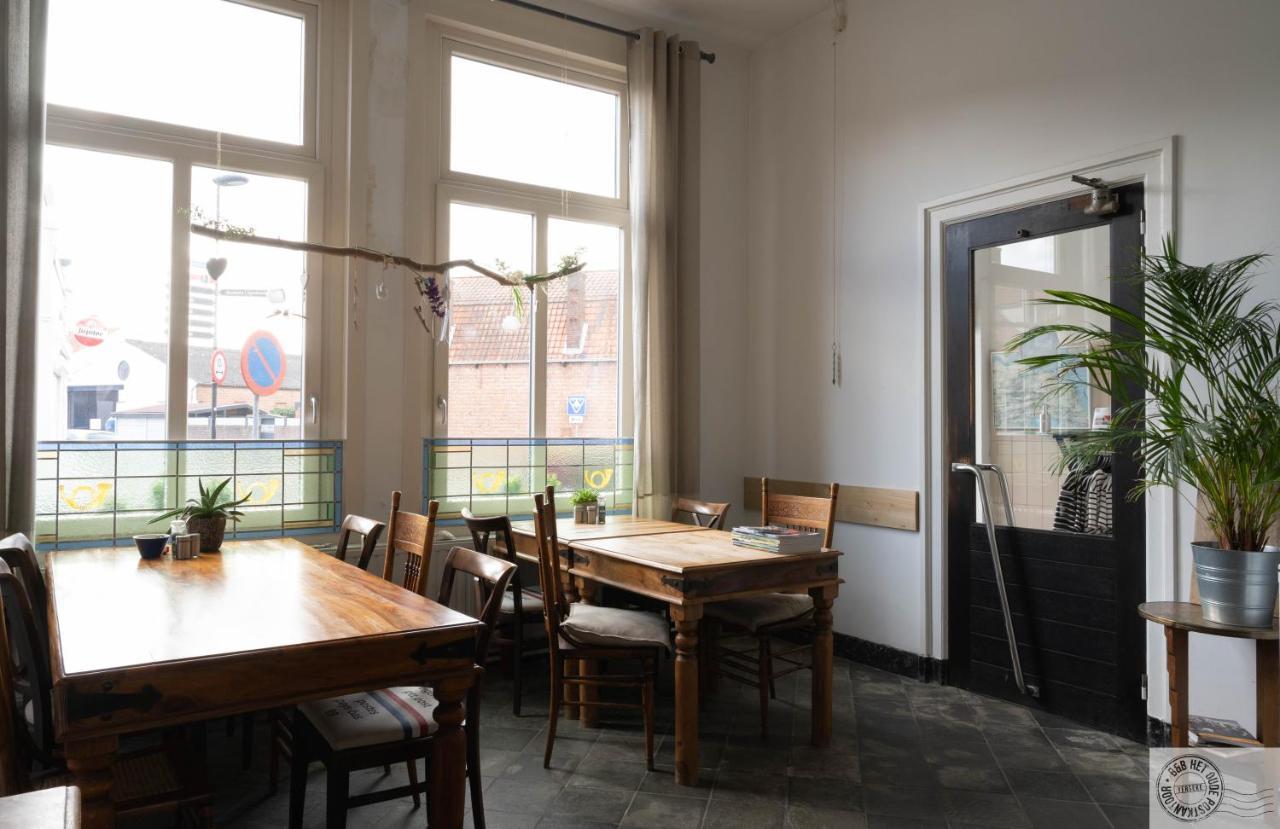 B&B Het Oude Postkantoor Yerseke Exterior photo